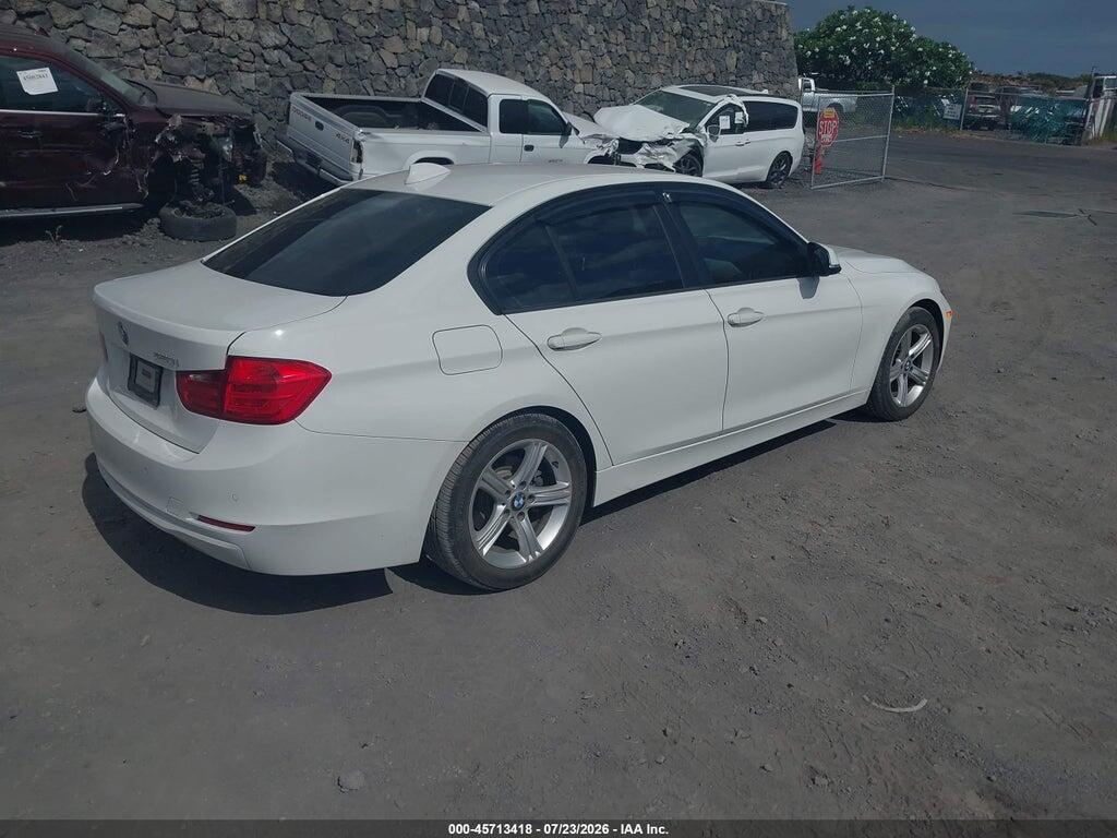 WBA3B1C56EP680230 2014 BMW 320I photo no. 4