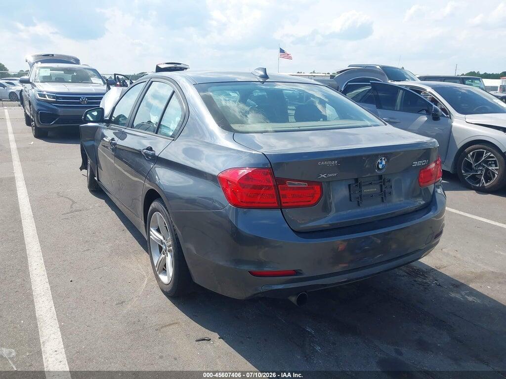 WBA3C3G53ENS69933 2014 BMW 320I photo no. 3