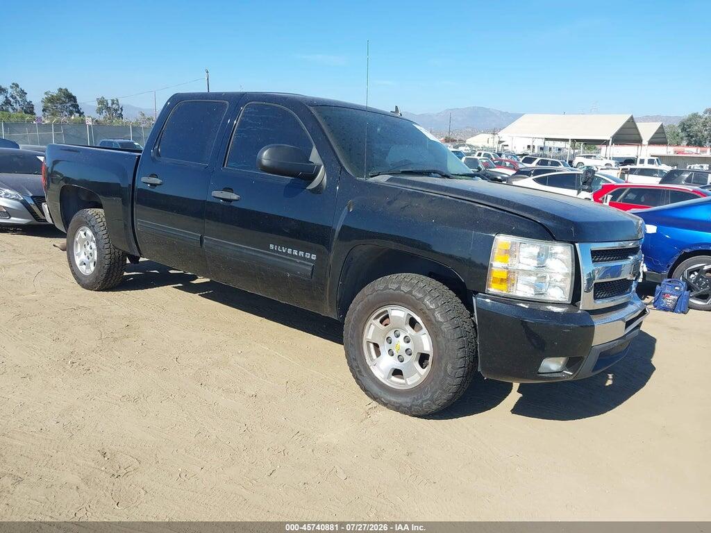 3GCPCSE00BG340614 2011 CHEVROLET SILVERADO 1500 photo no. 1