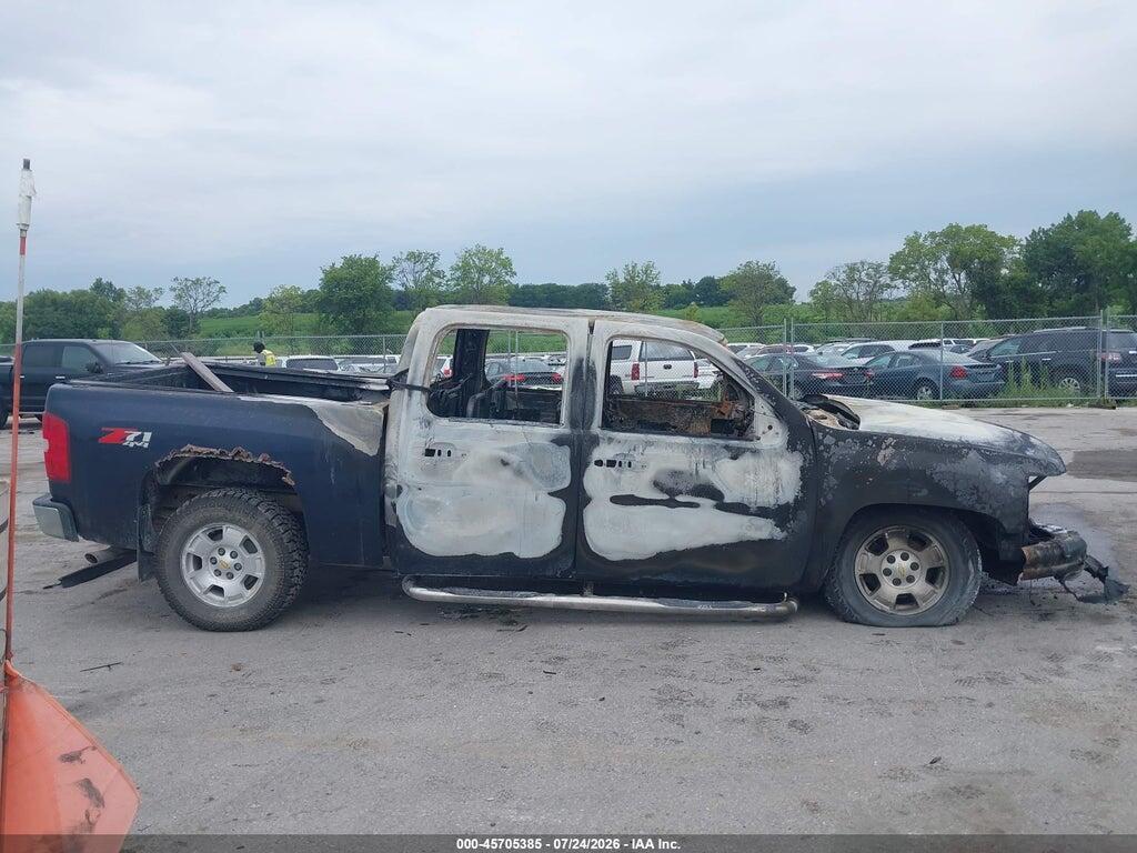 1GCPKSE39BF125148 2011 CHEVROLET SILVERADO 1500 photo no. 12