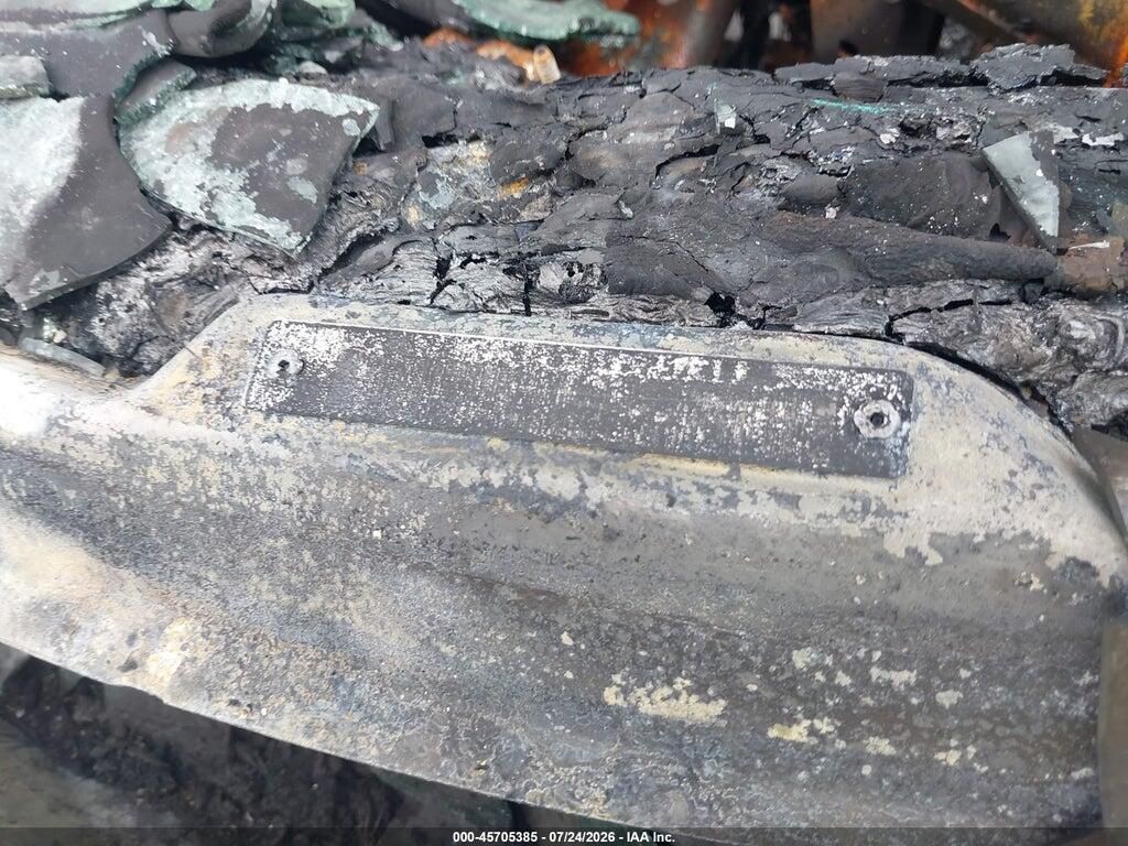 1GCPKSE39BF125148 2011 CHEVROLET SILVERADO 1500 photo no. 9