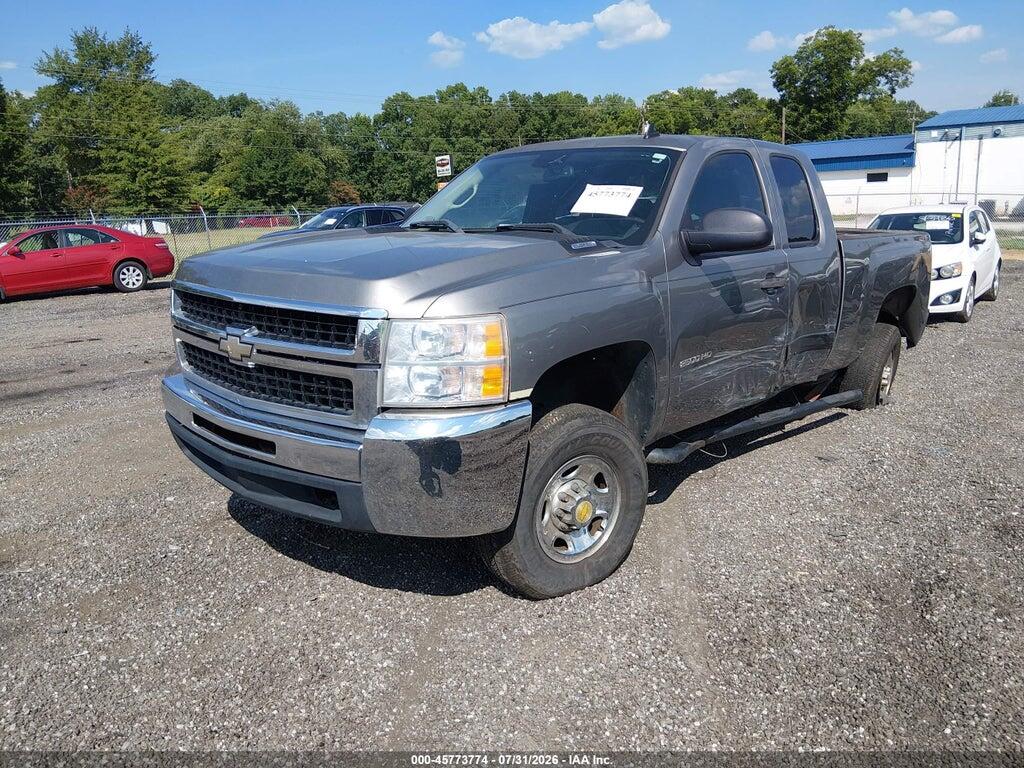 1GCHK29K58E128052 2008 CHEVROLET SILVERADO 2500HD photo no. 2