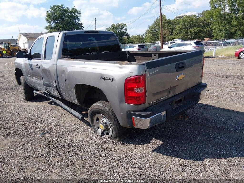 1GCHK29K58E128052 2008 CHEVROLET SILVERADO 2500HD photo no. 3