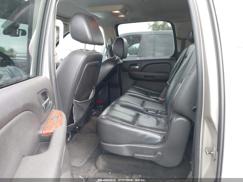 3GNFC16048G147029 2008 CHEVROLET SUBURBAN 1500 photo no. 8