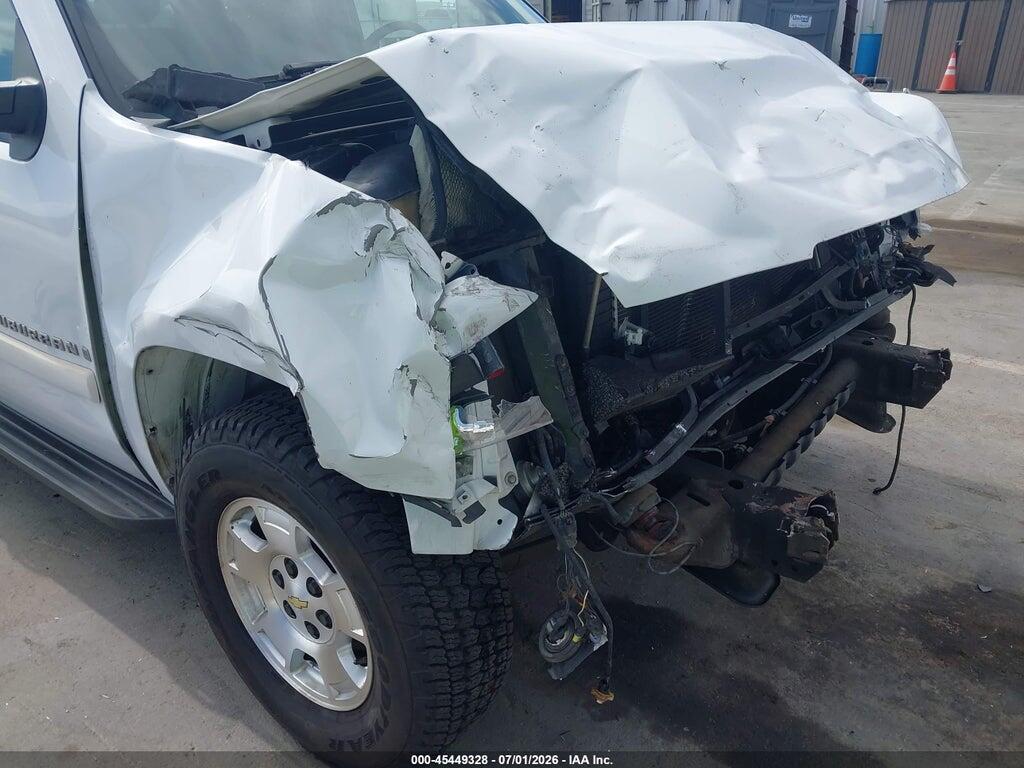 1GNFC16018R152222 2008 CHEVROLET SUBURBAN 1500 photo no. 12