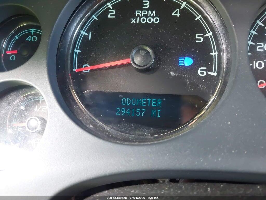 1GNFC16018R152222 2008 CHEVROLET SUBURBAN 1500 photo no. 7