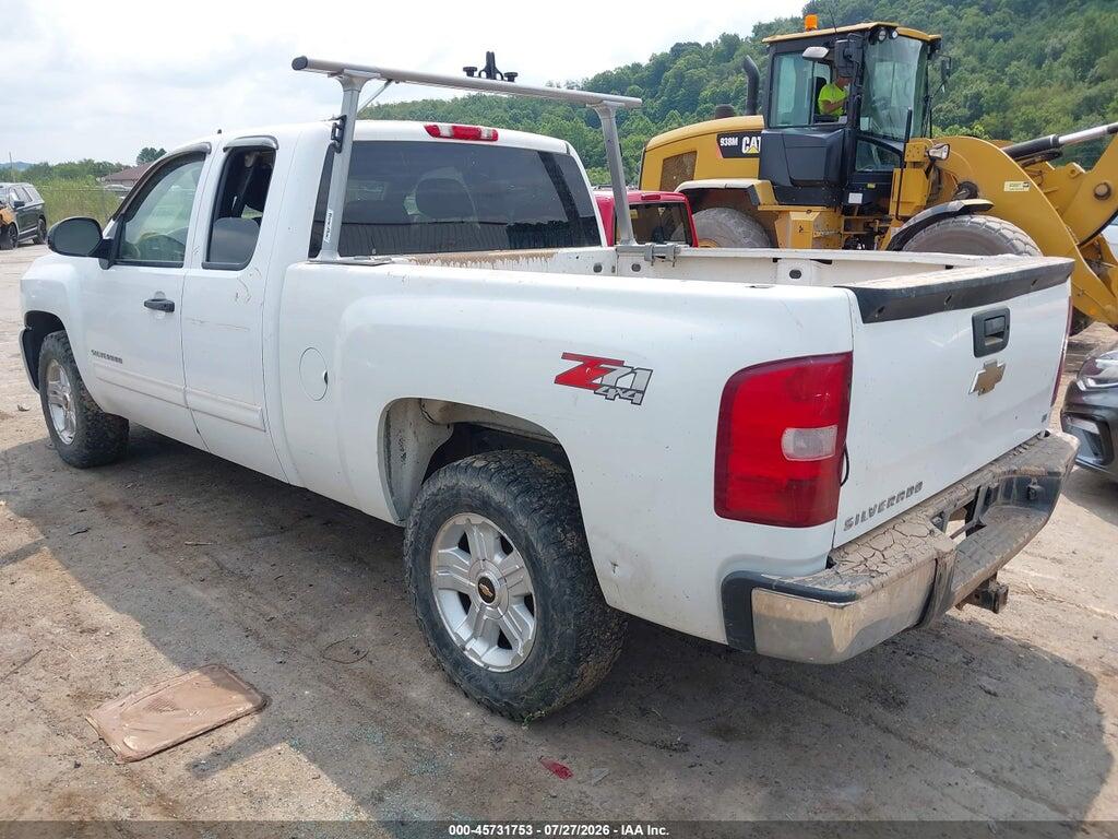 1GCSKSE32AZ270216 2010 CHEVROLET SILVERADO 1500 photo no. 3