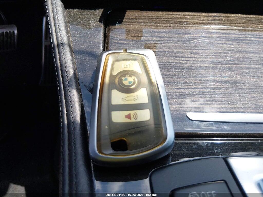 WBAXA5C50ED689924 2014 BMW 535D photo no. 11