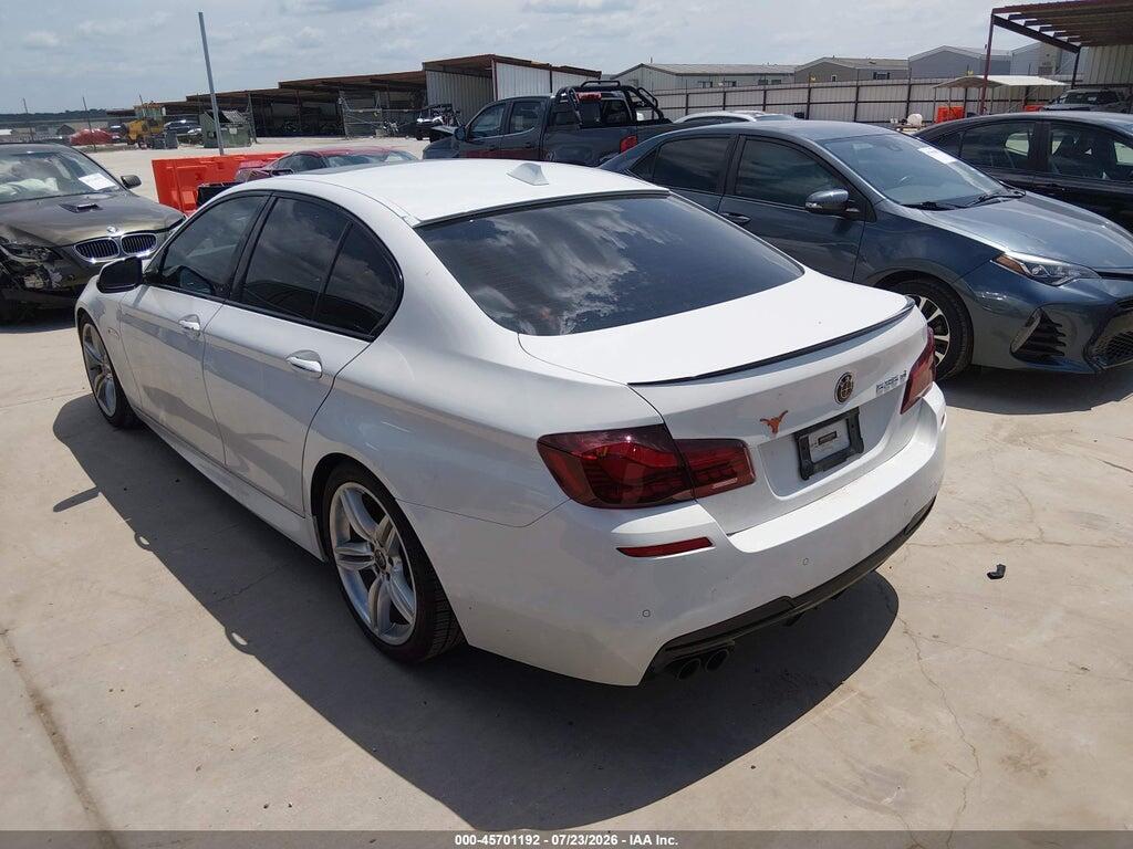 WBAXA5C50ED689924 2014 BMW 535D photo no. 3