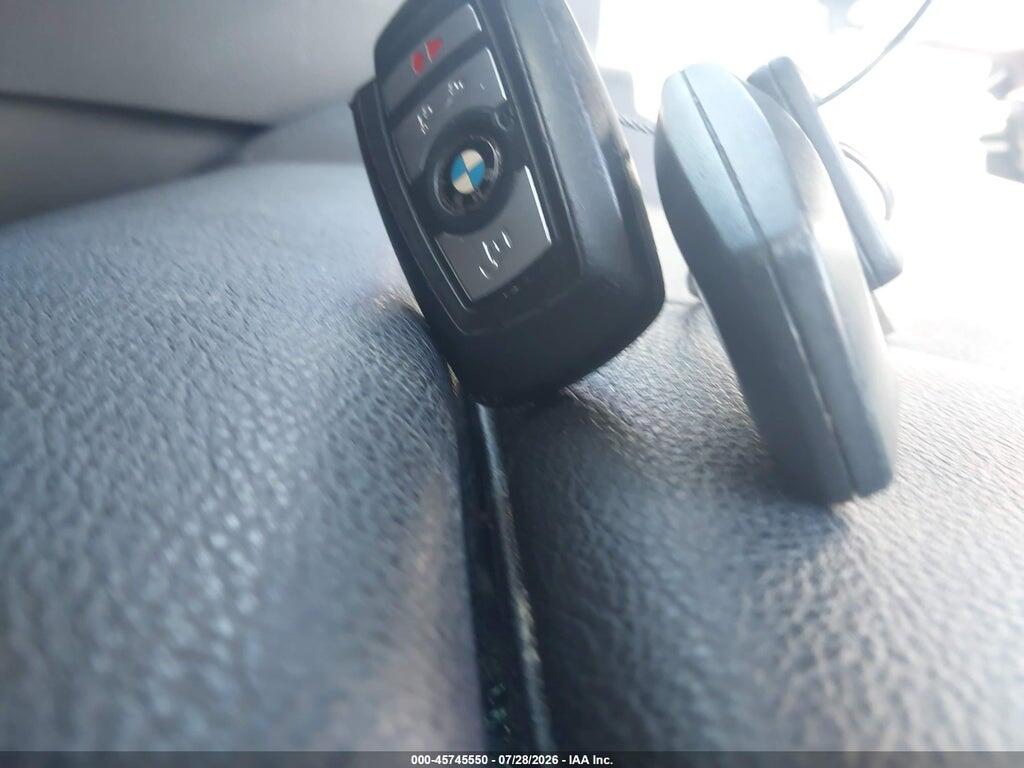 WBA8A9C58GK617668 2016 BMW 320I photo no. 11