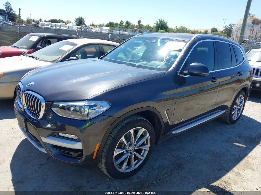 5UXTR9C56JLC82421 2018 BMW X3 photo no. 2