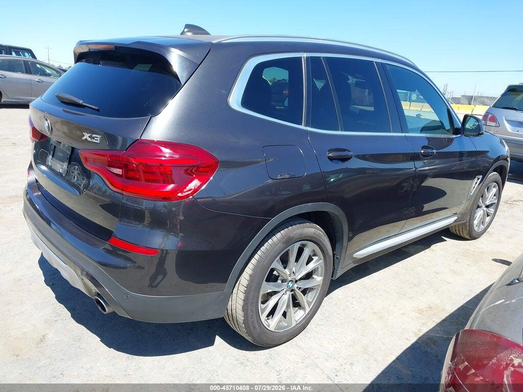 5UXTR9C56JLC82421 2018 BMW X3 photo no. 4