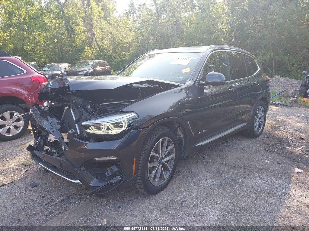 5UXTR9C57JLD65162 2018 BMW X3 photo no. 2