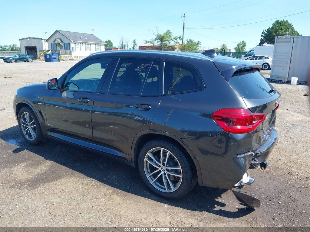 5UXTR9C56JLC82435 2018 BMW X3 photo no. 3