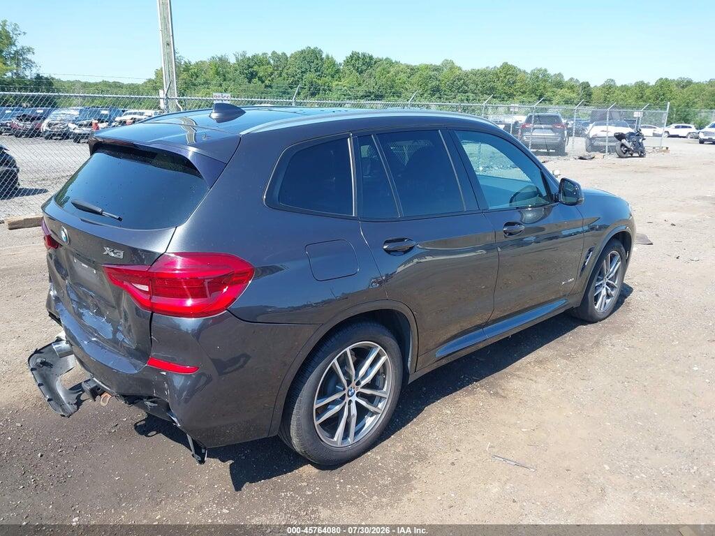 5UXTR9C56JLC82435 2018 BMW X3 photo no. 4