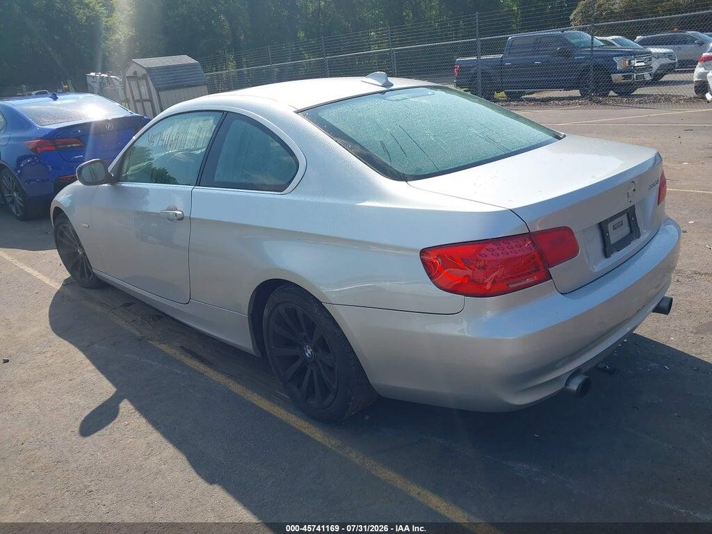 WBAKF9C53DE859964 2013 BMW 335I photo no. 3