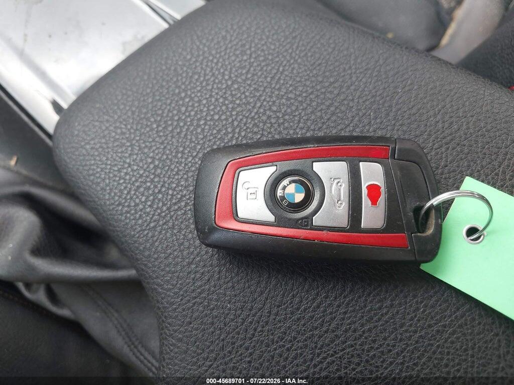 WBA3B9G54DNR89813 2013 BMW 335I photo no. 11