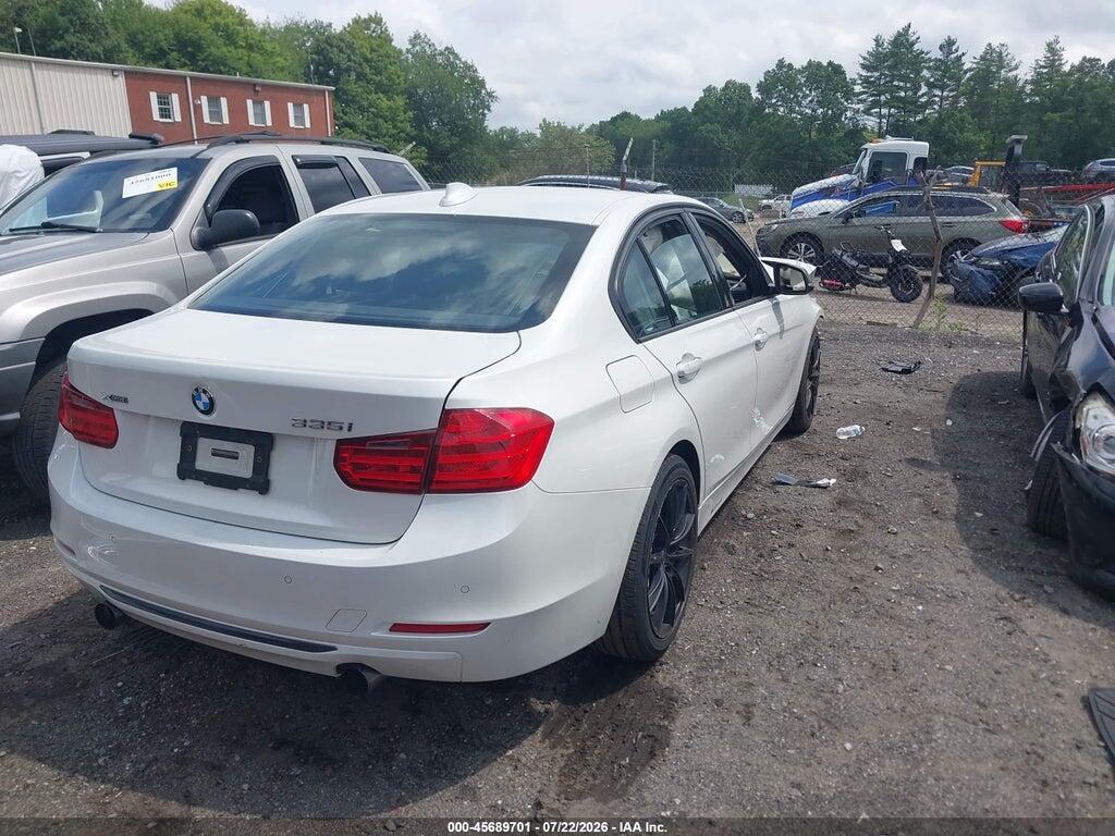 WBA3B9G54DNR89813 2013 BMW 335I photo no. 4