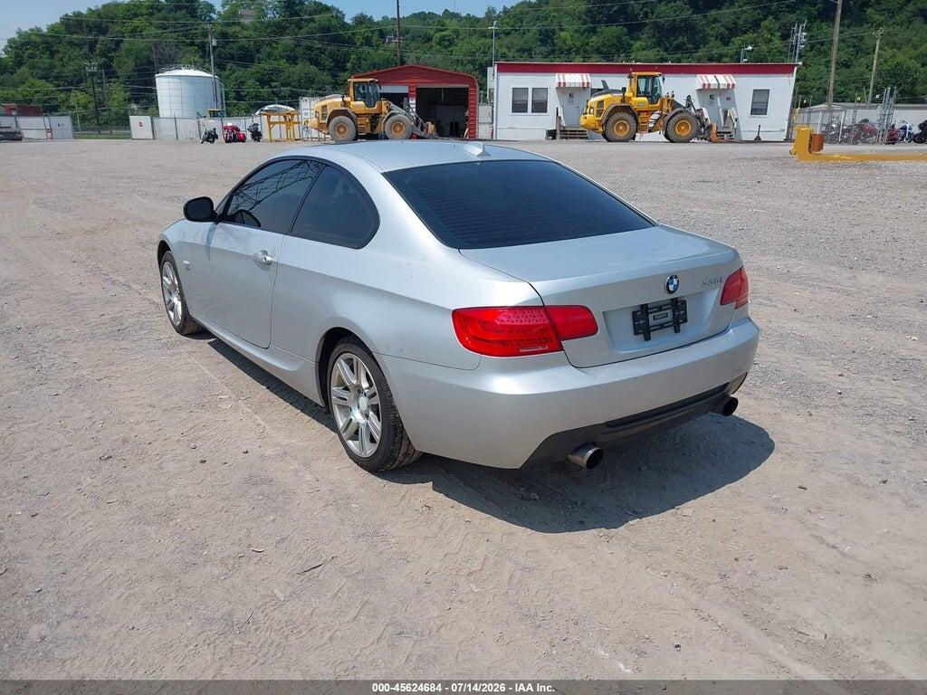 WBAKF9C53DE672630 2013 BMW 335I photo no. 3