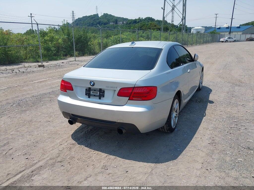 WBAKF9C53DE672630 2013 BMW 335I photo no. 4