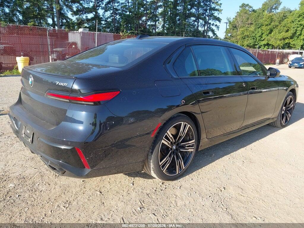WBA33EJ05PCL83682 2023 BMW 760 photo no. 4