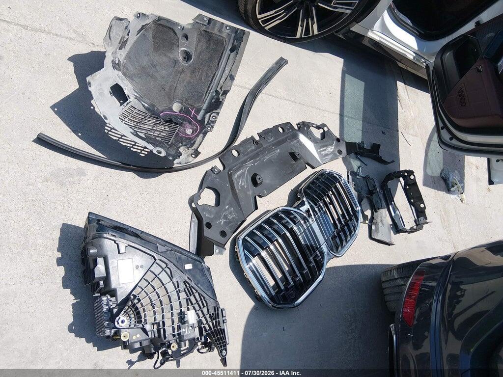 WBA33EJ03PCL47330 2023 BMW 760 photo no. 12