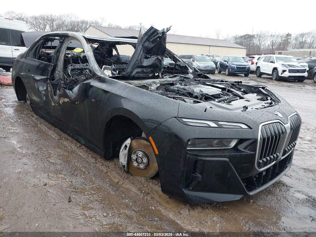 2023 BMW 760 WBA33EJ08PCL76970