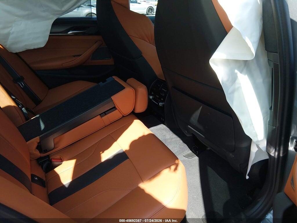 WBS83CH02PCL62753 2023 BMW M5 photo no. 7