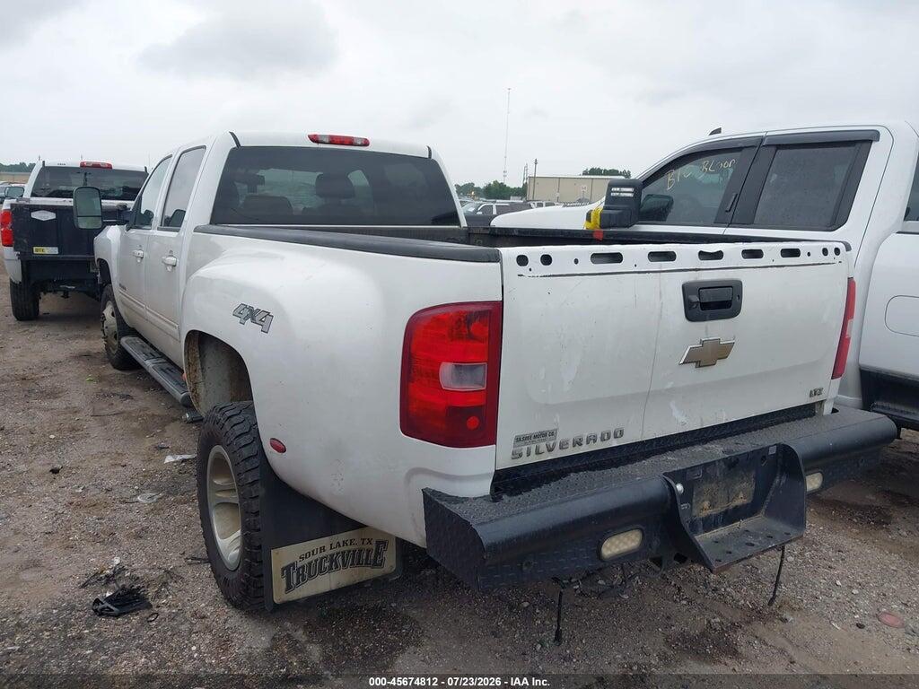 1GC4K1C83BF149103 2011 CHEVROLET SILVERADO 3500HD photo no. 3