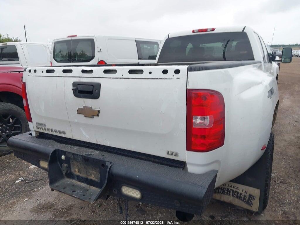 1GC4K1C83BF149103 2011 CHEVROLET SILVERADO 3500HD photo no. 4