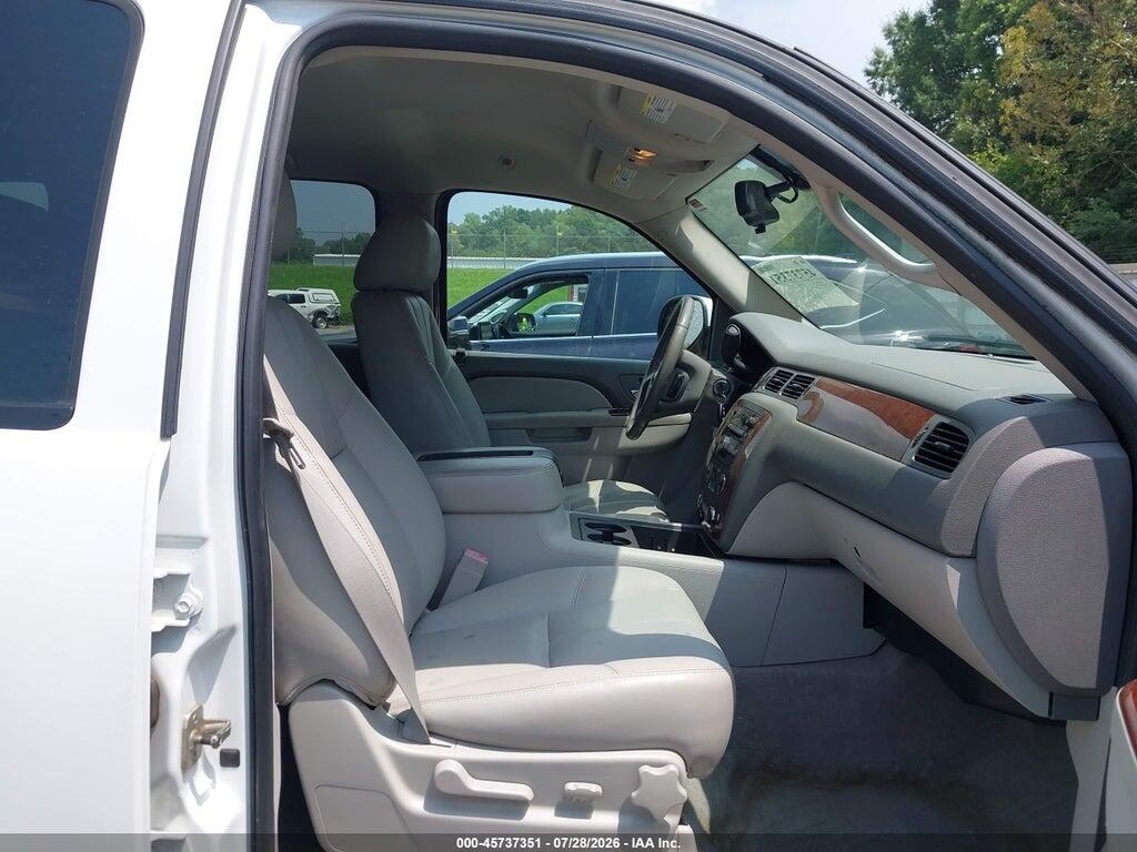 1GNSCBE09BR120132 2011 CHEVROLET TAHOE photo no. 5