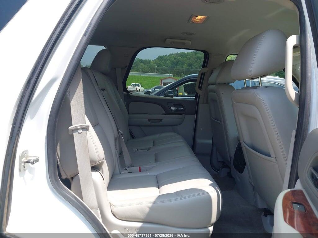 1GNSCBE09BR120132 2011 CHEVROLET TAHOE photo no. 8