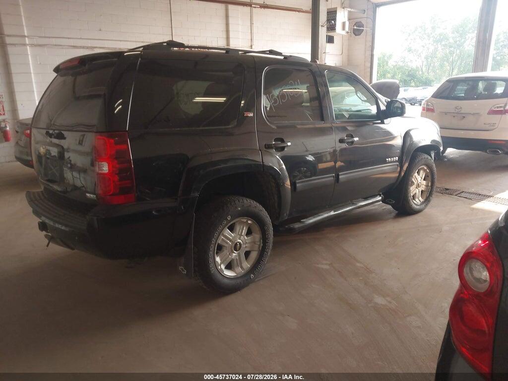1GNSKBE02BR286236 2011 CHEVROLET TAHOE photo no. 4