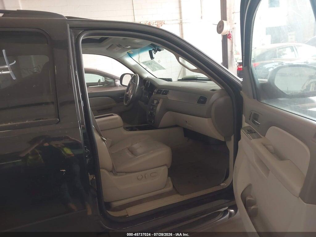 1GNSKBE02BR286236 2011 CHEVROLET TAHOE photo no. 5