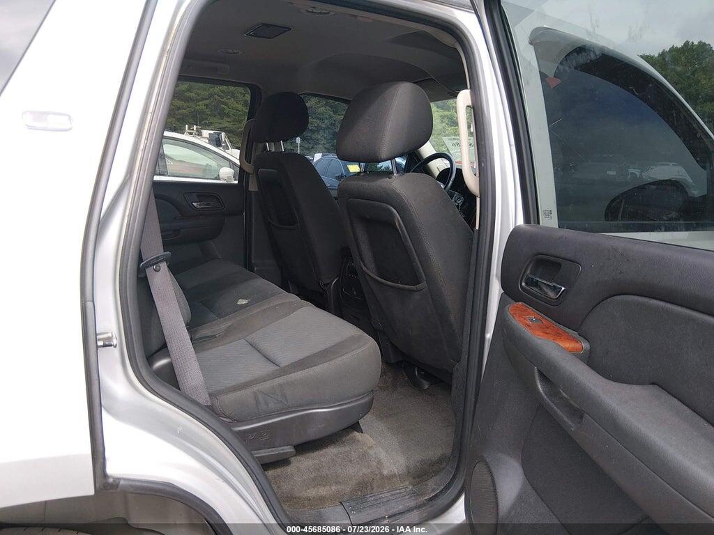 1GNSCAE08BR319991 2011 CHEVROLET TAHOE photo no. 8