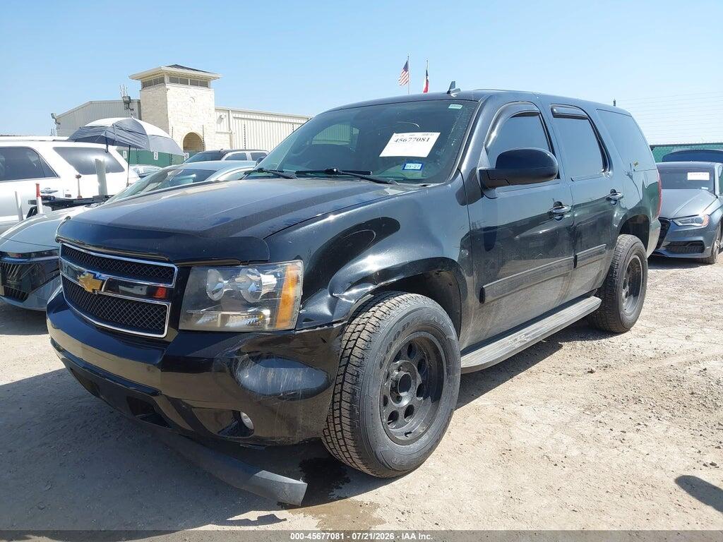 1GNSCBE03BR139145 2011 CHEVROLET TAHOE photo no. 2