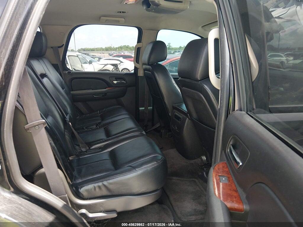 1GNSCAE07BR330951 2011 CHEVROLET TAHOE photo no. 8