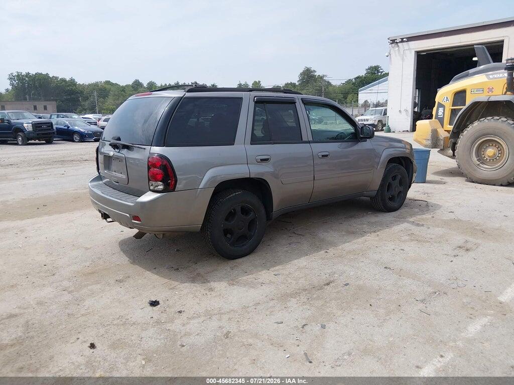 1GNDT13S082201738 2008 CHEVROLET TRAILBLAZER photo no. 4