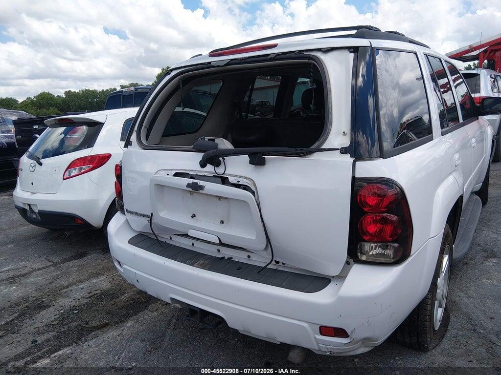 1GNDT13S882136931 2008 CHEVROLET TRAILBLAZER photo no. 4