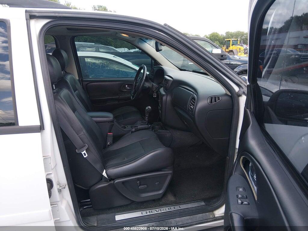1GNDT13S882136931 2008 CHEVROLET TRAILBLAZER photo no. 5