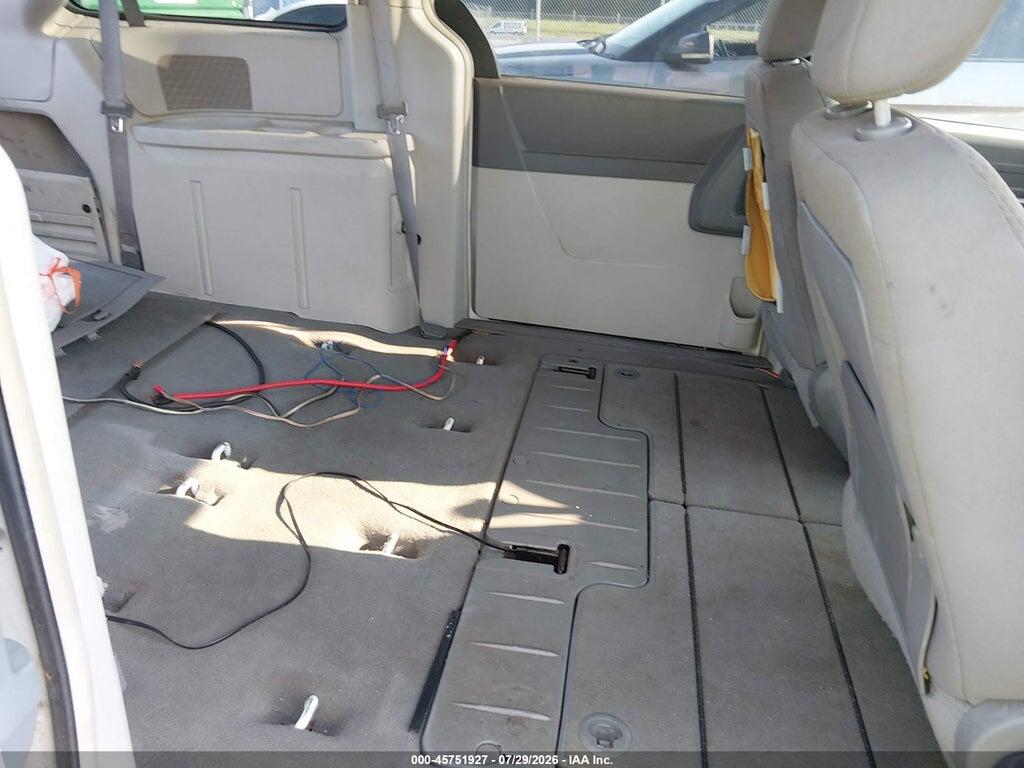 2A8HR44H68R671067 2008 CHRYSLER TOWN & COUNTRY photo no. 8