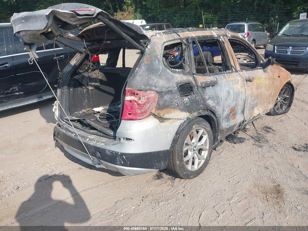 5UXWX9C56D0A30354 2013 BMW X3 photo no. 4