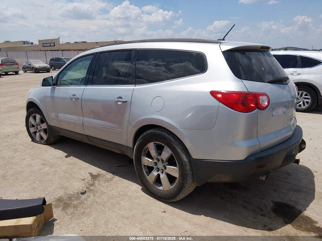 1GNKVLED2BJ118028 2011 CHEVROLET TRAVERSE photo no. 3