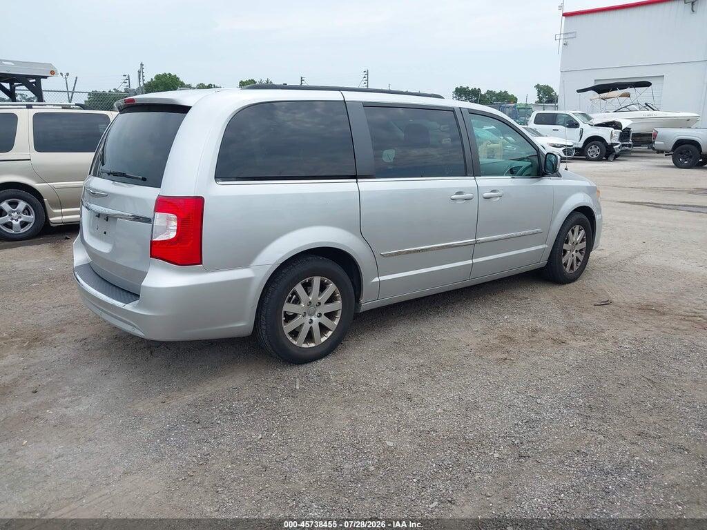 2A4RR8DG3BR651094 2011 CHRYSLER TOWN & COUNTRY photo no. 4