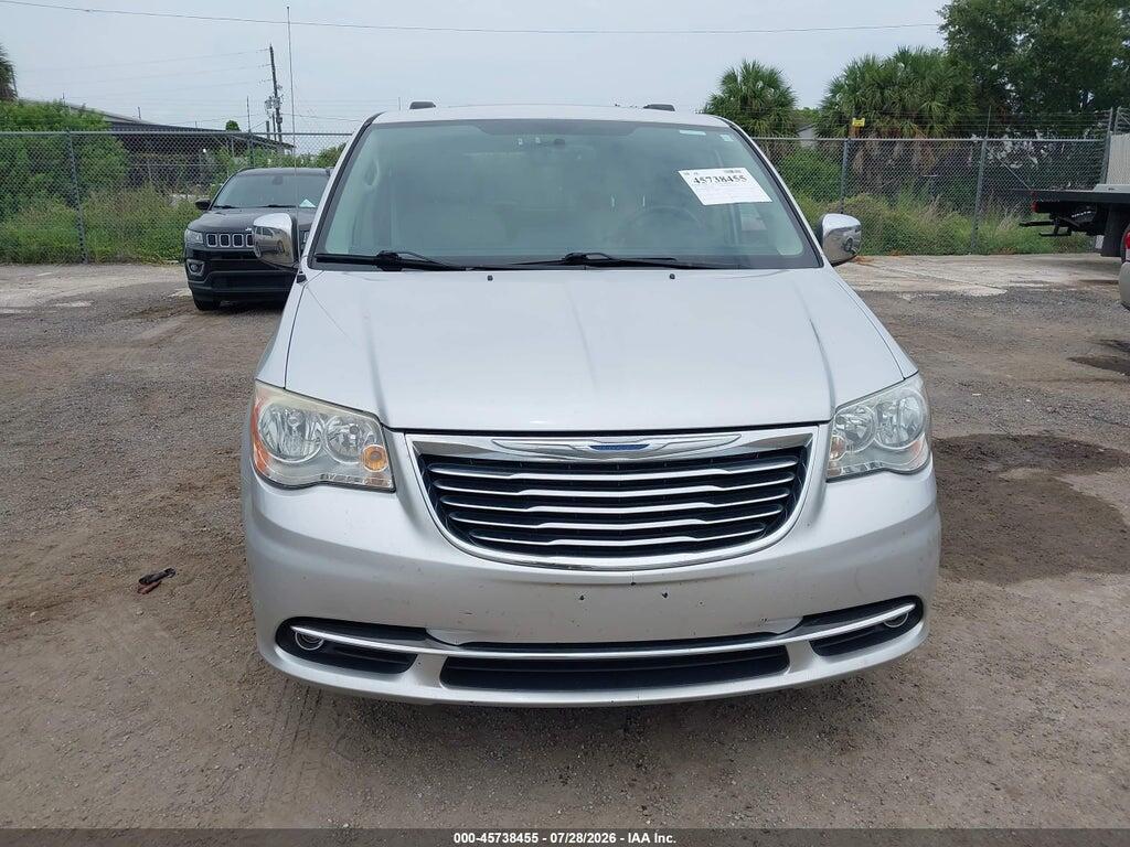 2A4RR8DG3BR651094 2011 CHRYSLER TOWN & COUNTRY photo no. 6