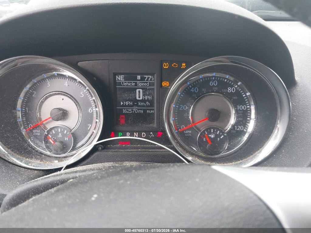 2A4RR5DG1BR638357 2011 CHRYSLER TOWN & COUNTRY photo no. 7
