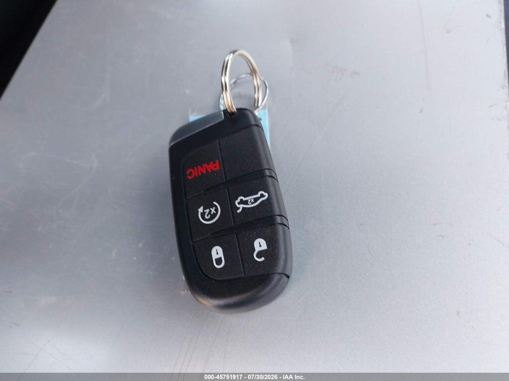 2C3CA5CG9BH614063 2011 CHRYSLER 300 photo no. 11