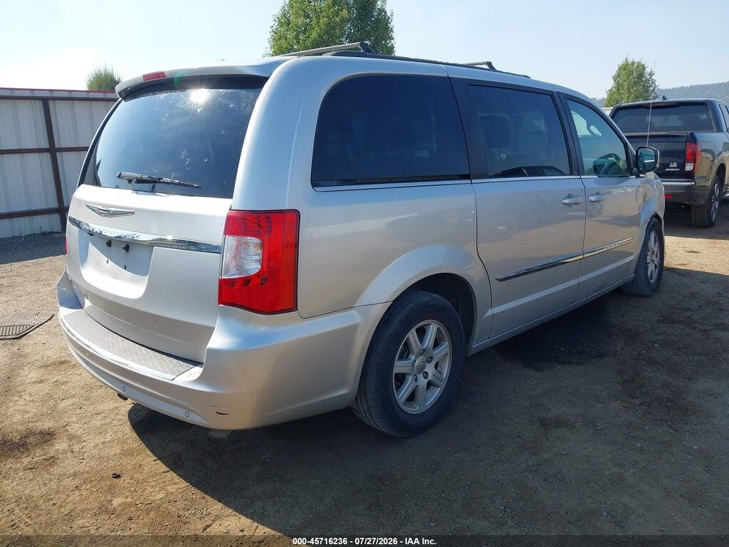 2A4RR8DG2BR705842 2011 CHRYSLER TOWN & COUNTRY photo no. 4