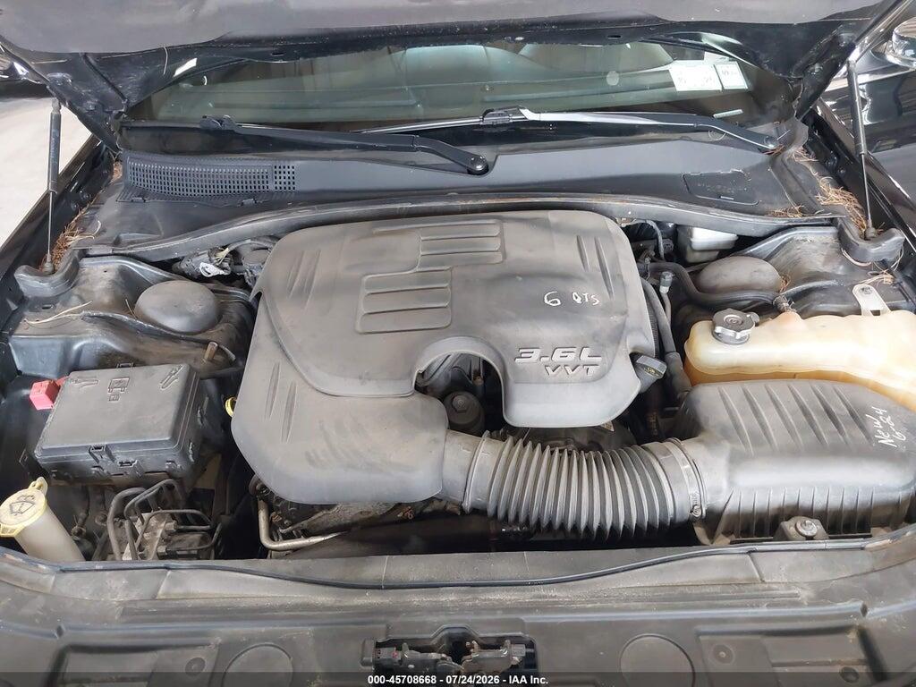 2C3CA5CG1BH598747 2011 CHRYSLER 300 photo no. 10
