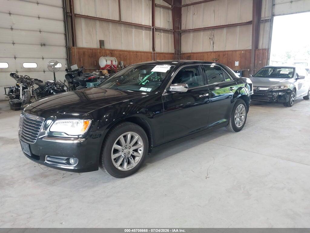 2C3CA5CG1BH598747 2011 CHRYSLER 300 photo no. 2